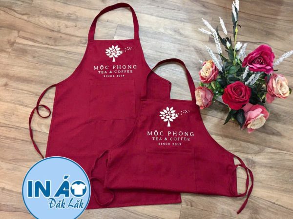 Tạp dề Mộc Phong Tea&Coffee màu đỏ đô phối dây